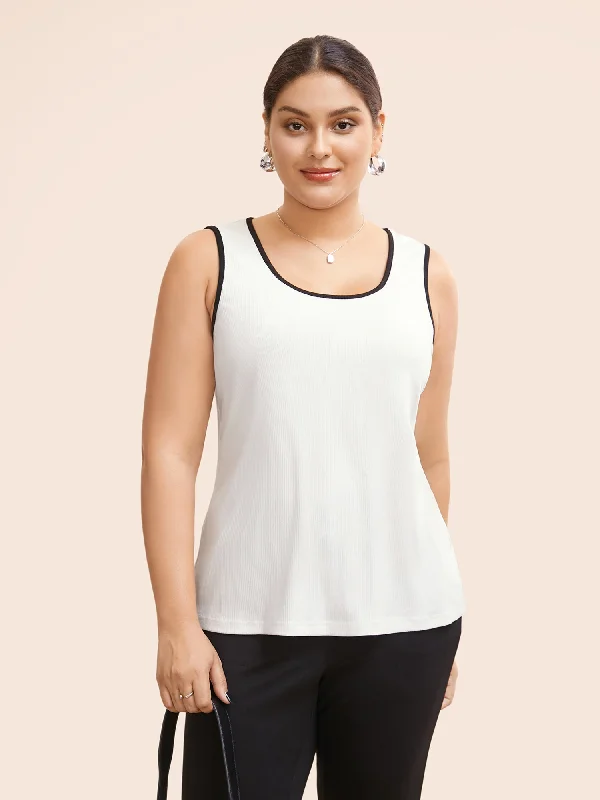 U Neck Texture Contrast Trim T-shirt